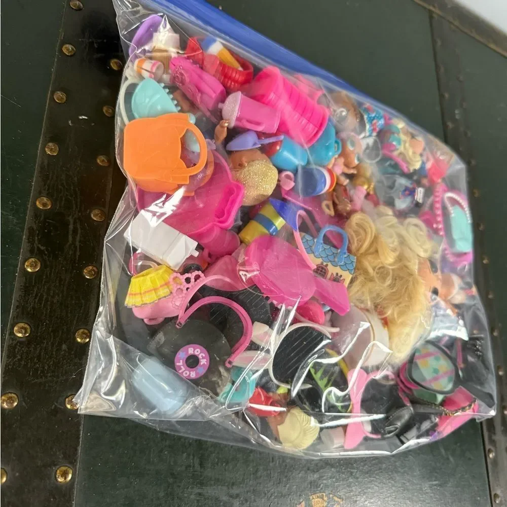 LOL Surprise Dolls  Accessories Lot As Photographed
